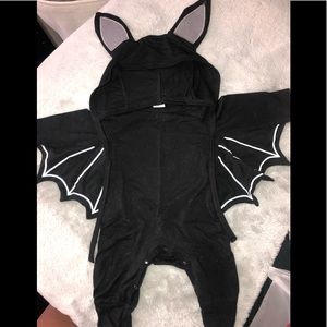Baby bat Halloween costume 🖤